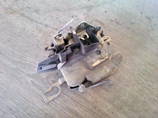 bontott BMW 3 E36 Jobb első Ajtózár