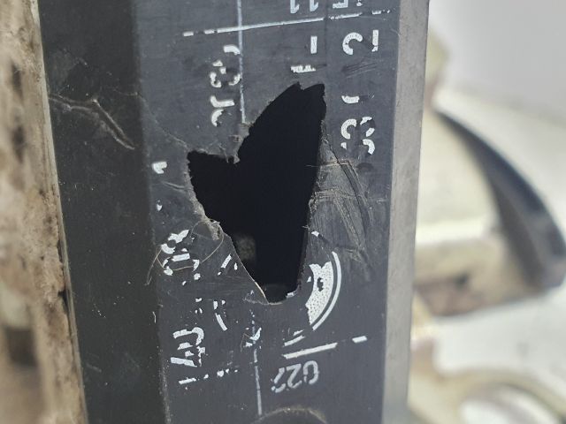 bontott BMW 3 E36 Jobb első Ajtózár