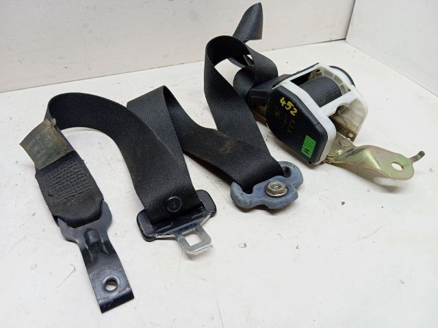 bontott BMW 3 E36 Jobb első Biztonsági Öv