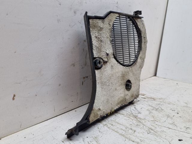 bontott BMW 3 E36 Jobb első Hangszóró Burkolat