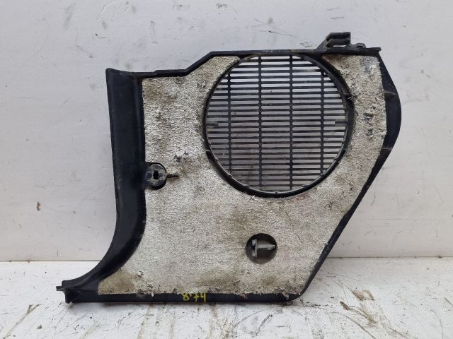 bontott BMW 3 E36 Jobb első Hangszóró Burkolat