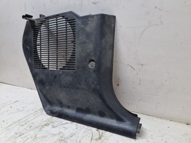bontott BMW 3 E36 Jobb első Hangszóró Burkolat