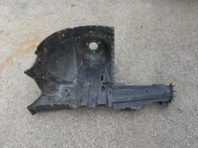 bontott BMW 3 E36 Jobb első Hossznyúlvány