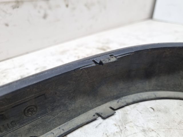 bontott BMW 3 E36 Jobb első Lökhárító Díszléc