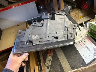 bontott BMW 3 E36 Jobb Fényszóró