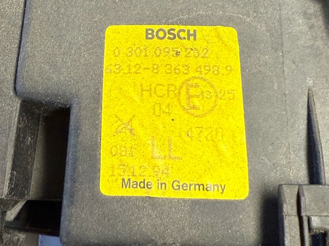 bontott BMW 3 E36 Jobb Fényszóró