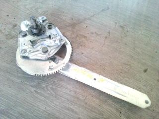 bontott BMW 3 E36 Jobb hátsó Ablakemelő Szerkezet (Mechanikus)