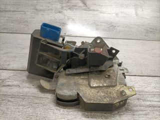 bontott BMW 3 E36 Jobb hátsó Ajtózár