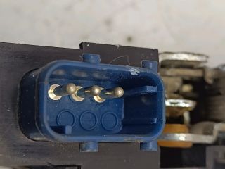 bontott BMW 3 E36 Jobb hátsó Ajtózár