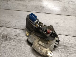 bontott BMW 3 E36 Jobb hátsó Ajtózár