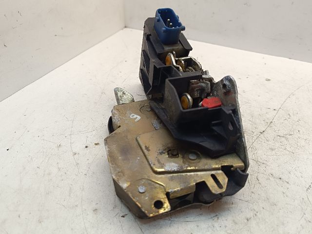 bontott BMW 3 E36 Jobb hátsó Ajtózár