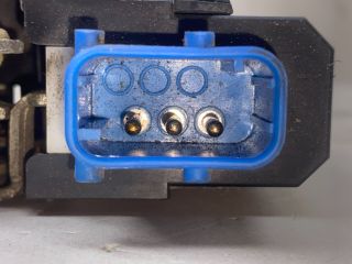 bontott BMW 3 E36 Jobb hátsó Ajtózár