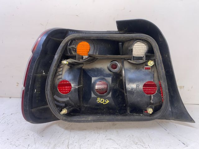 bontott BMW 3 E36 Jobb Hátsó Lámpa