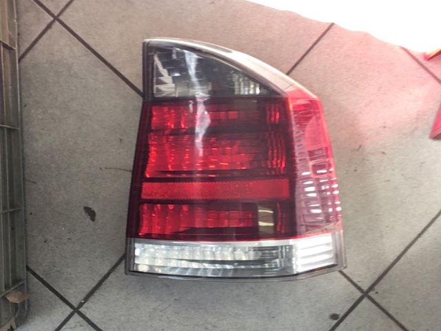 bontott BMW 3 E36 Jobb Hátsó Lámpa