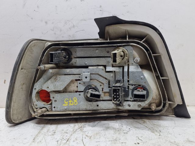 bontott BMW 3 E36 Jobb Hátsó Lámpa