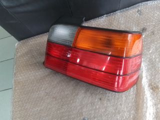 bontott BMW 3 E36 Jobb Hátsó Lámpa