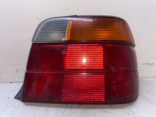 bontott BMW 3 E36 Jobb Hátsó Lámpa