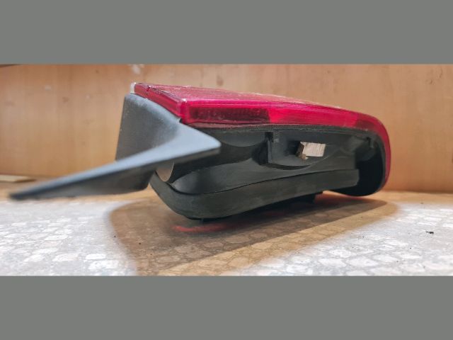 bontott BMW 3 E36 Jobb Hátsó Lámpa