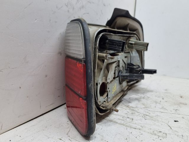 bontott BMW 3 E36 Jobb Hátsó Lámpa