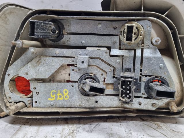 bontott BMW 3 E36 Jobb Hátsó Lámpa