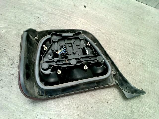 bontott BMW 3 E36 Jobb Hátsó Lámpa