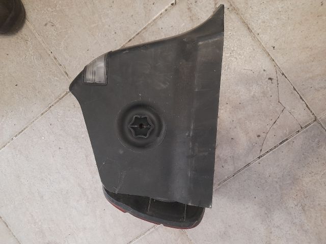 bontott BMW 3 E36 Jobb Külső Hátsó Lámpa