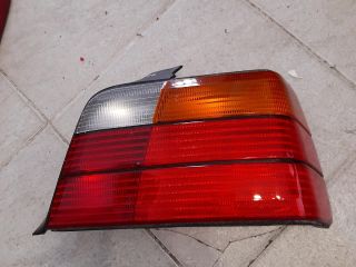 bontott BMW 3 E36 Jobb Külső Hátsó Lámpa