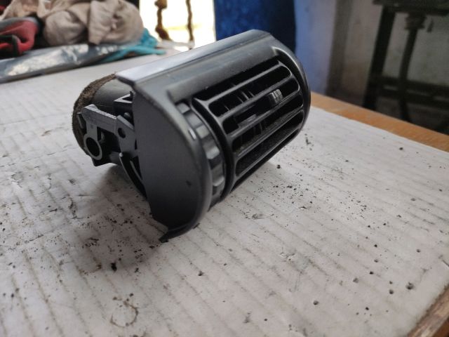 bontott BMW 3 E36 Jobb Szellőző