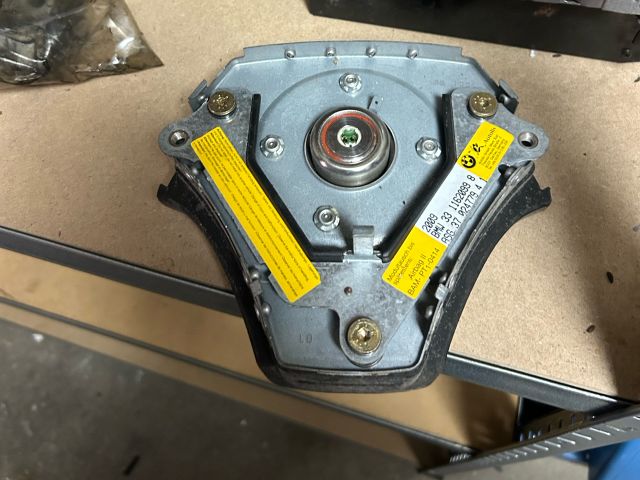 bontott BMW 3 E36 Kormánylégzsák