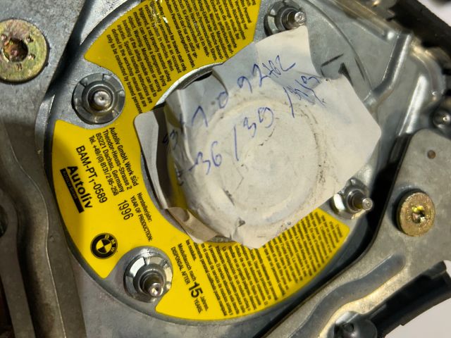 bontott BMW 3 E36 Kormánylégzsák