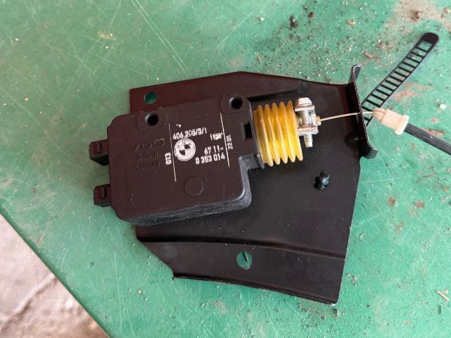 bontott BMW 3 E36 Központizár Motor Csomagtérajtó