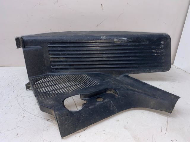 bontott BMW 3 E36 Lábtámasz Burkolat