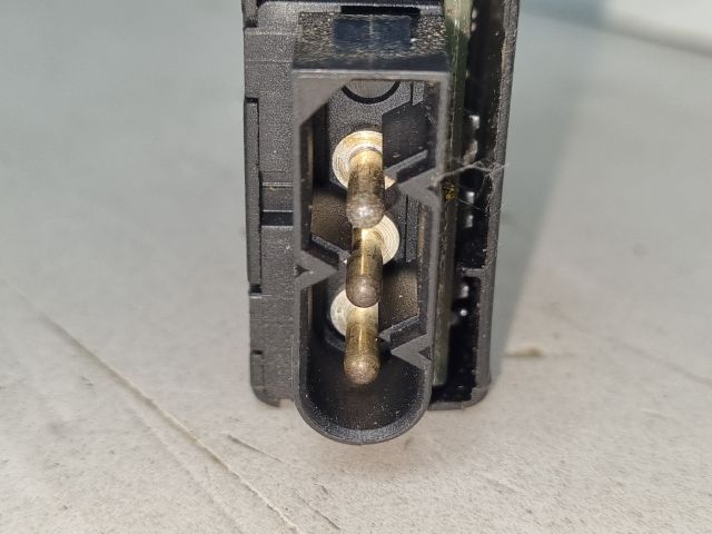 bontott BMW 3 E36 Műszerfal Fényerő Szabályzó