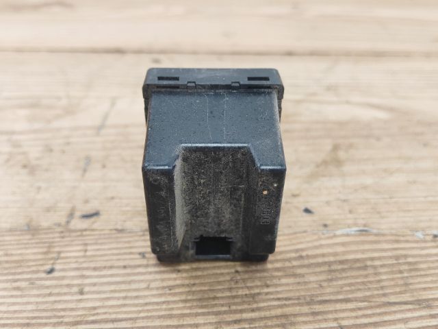 bontott BMW 3 E36 Óra (Időmérő)