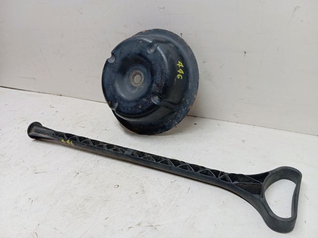 bontott BMW 3 E36 Pótkerék Rögzítő