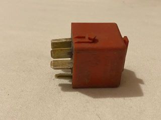 bontott BMW 3 E36 Relé