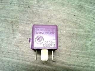 bontott BMW 3 E36 Relé