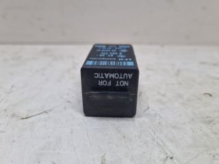 bontott BMW 3 E36 Relé