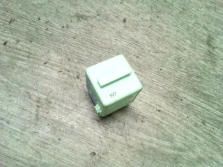 bontott BMW 3 E36 Relé