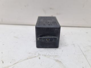 bontott BMW 3 E36 Relé