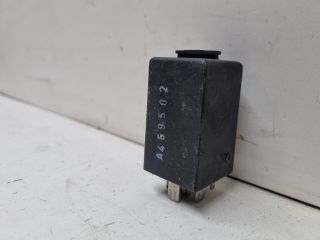 bontott BMW 3 E36 Relé