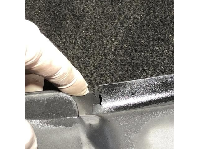 bontott BMW 3 E36 Szélvédő Takaró