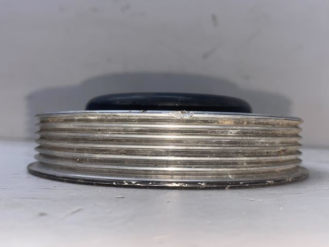 bontott BMW 3 E36 Szervó Szivattyú Szíjtárcsa