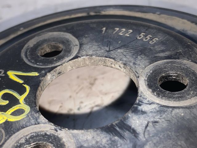 bontott BMW 3 E36 Szervó Szivattyú Szíjtárcsa