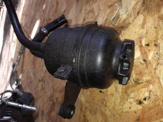 bontott BMW 3 E36 Szervóolaj Tartály