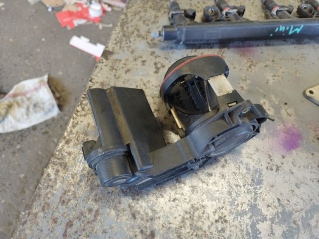 bontott BMW 3 E36 Szívócső Légszelep