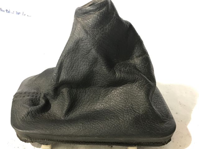 bontott BMW 3 E36 Váltószoknya