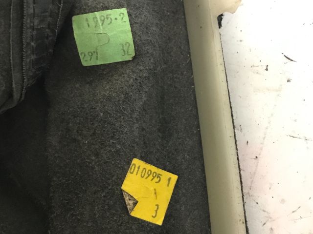 bontott BMW 3 E36 Váltószoknya