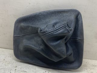 bontott BMW 3 E36 Váltószoknya