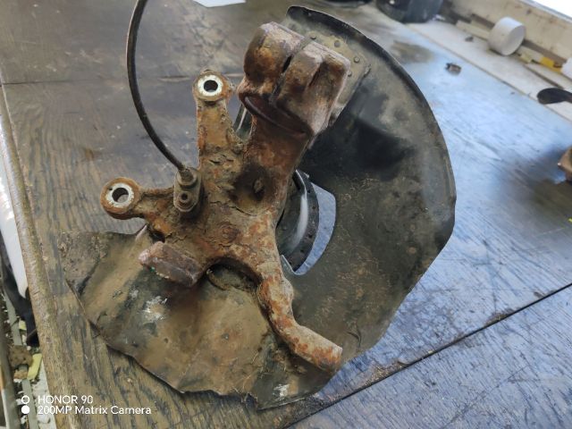 bontott BMW 3 E46 Bal első Csonkállvány Kerékaggyal